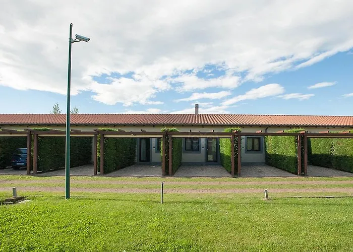 Ways Garden & Leisure Otel Roma