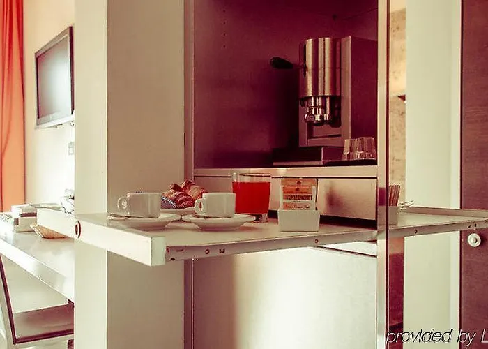 Otel Ways Garden & Leisure Roma