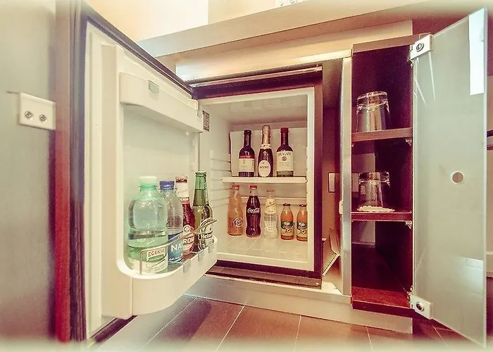 Otel Ways Garden & Leisure Roma