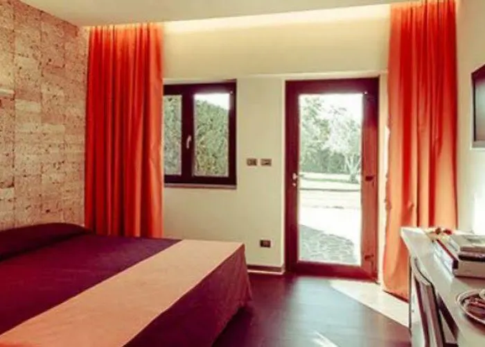 Ways Garden & Leisure Otel 4*